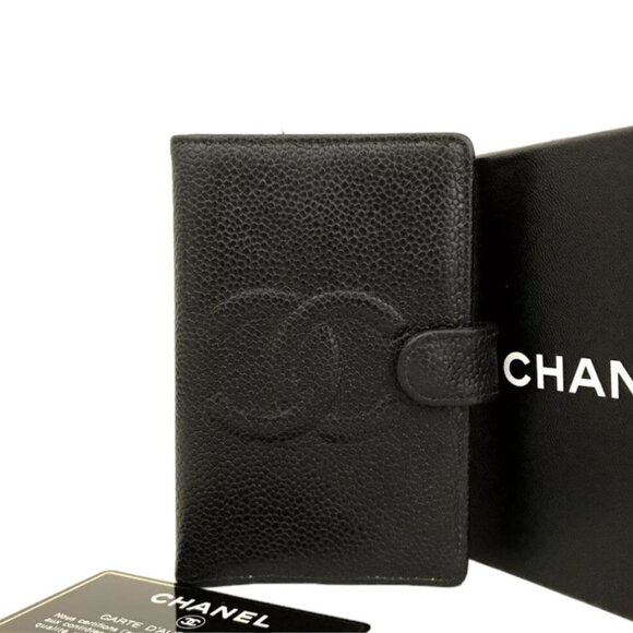 CHANEL: Black Caviar Leather Small Agenda /Card Wallet #121 - Picture 1 of 6
